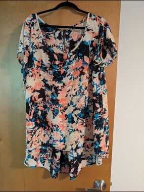 Floral Scoop Neck Short Sleeve Hi-low Top - Multi